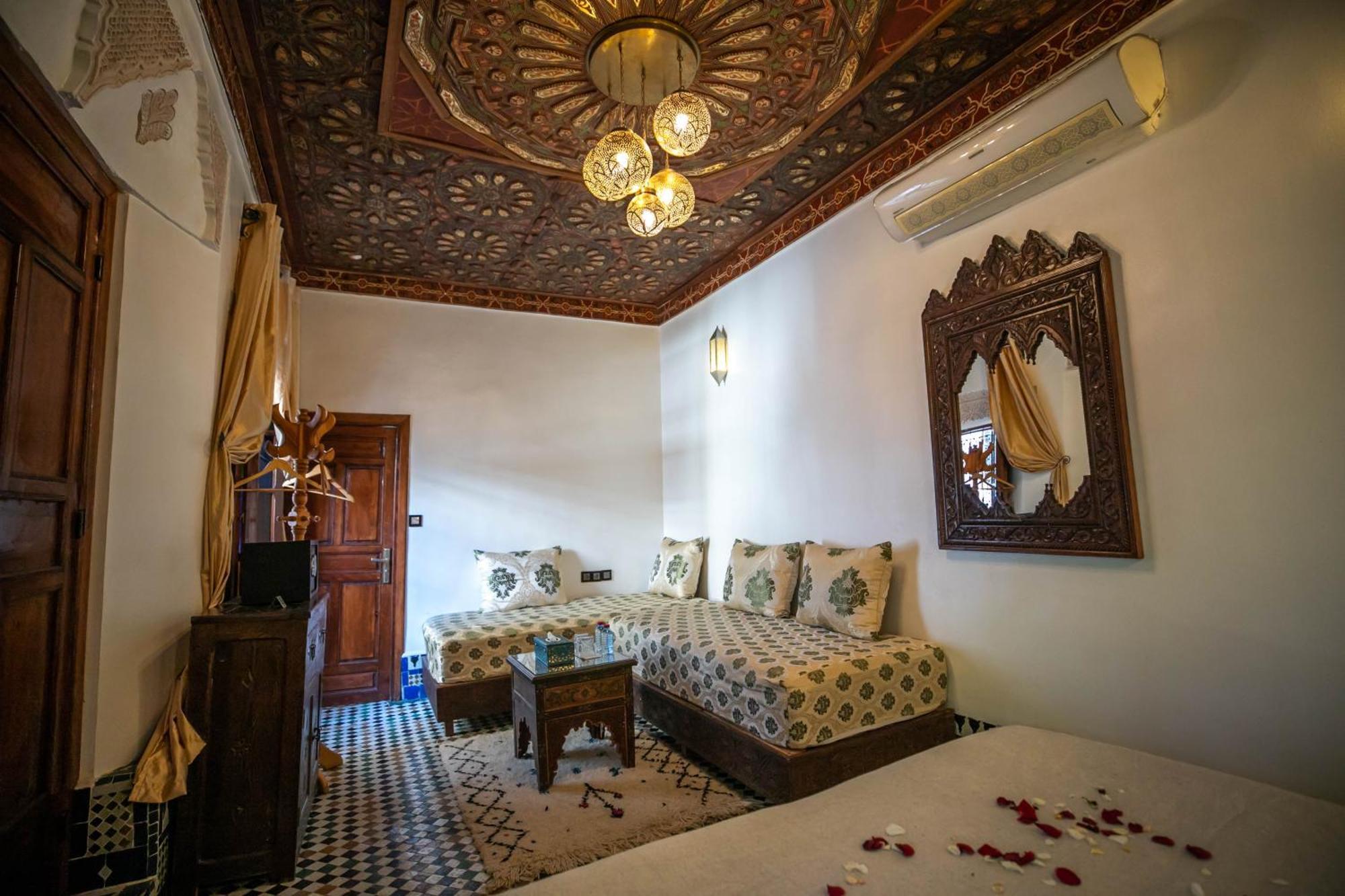 Dar Borj Hotel Fez Bagian luar foto