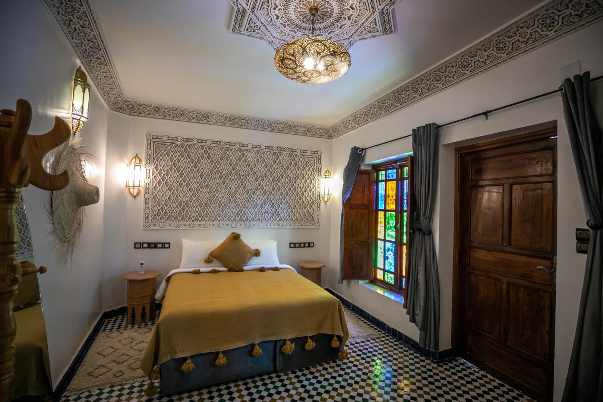 Dar Borj Hotel Fez Bagian luar foto